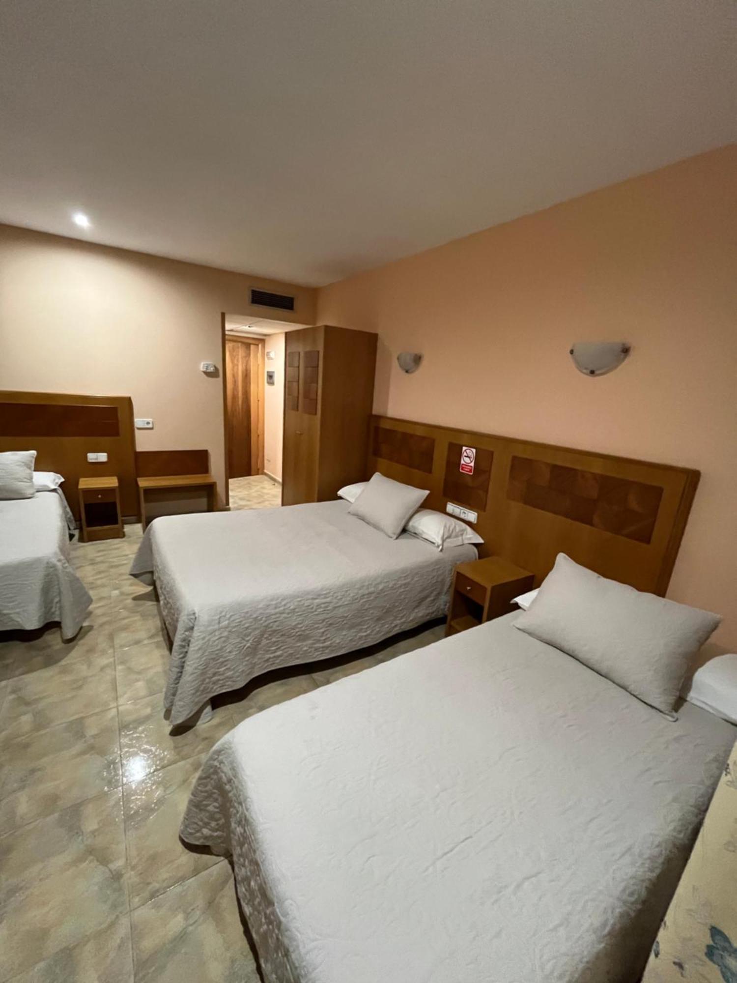 Hostal Azul เอลโมลาร์ ภายนอก รูปภาพ