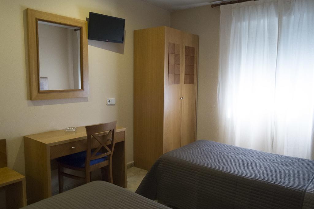 Hostal Azul เอลโมลาร์ ภายนอก รูปภาพ